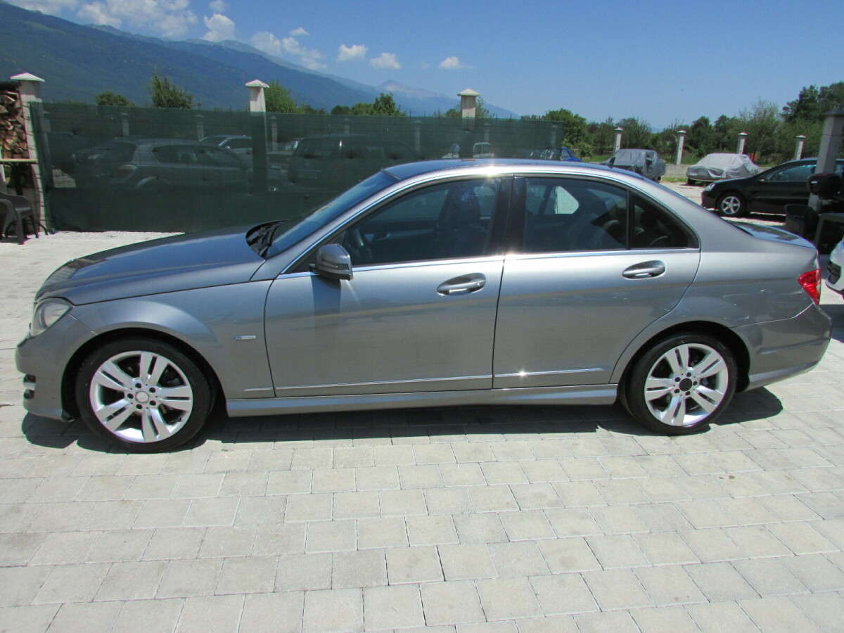 Mercedes-Benz C-Class   - 2011