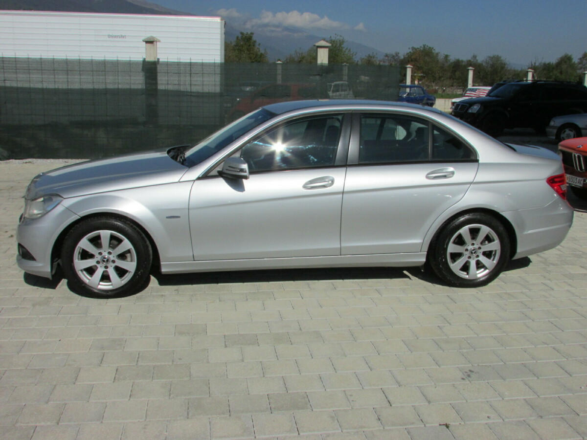 Mercedes-Benz C-Class   - 2011