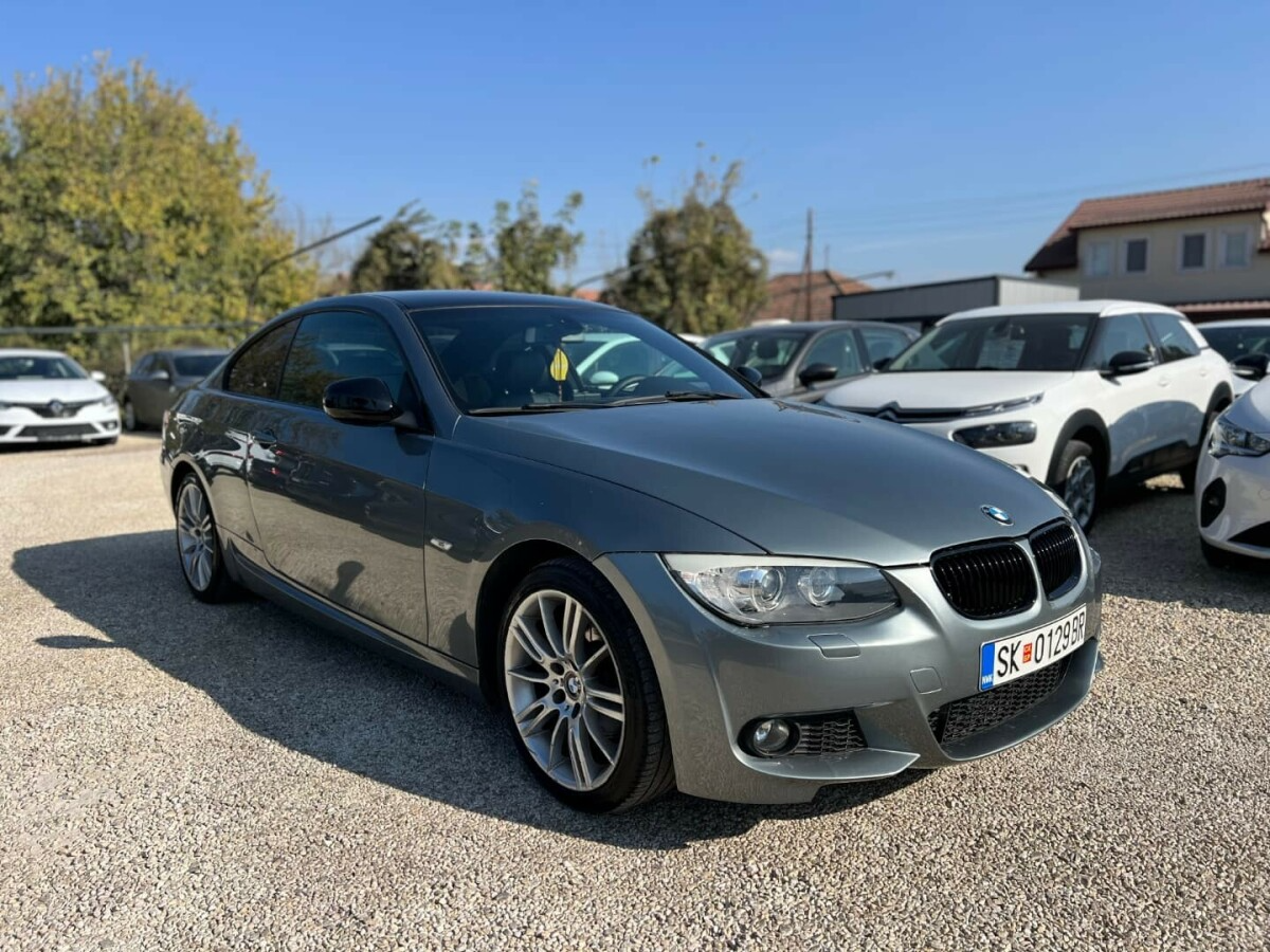 BMW 3 Series   - 2010