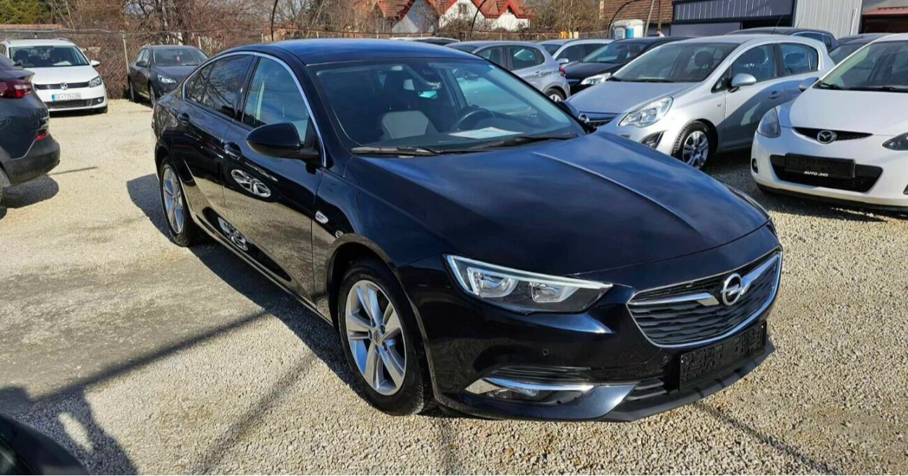 Opel Insignia   - 2018