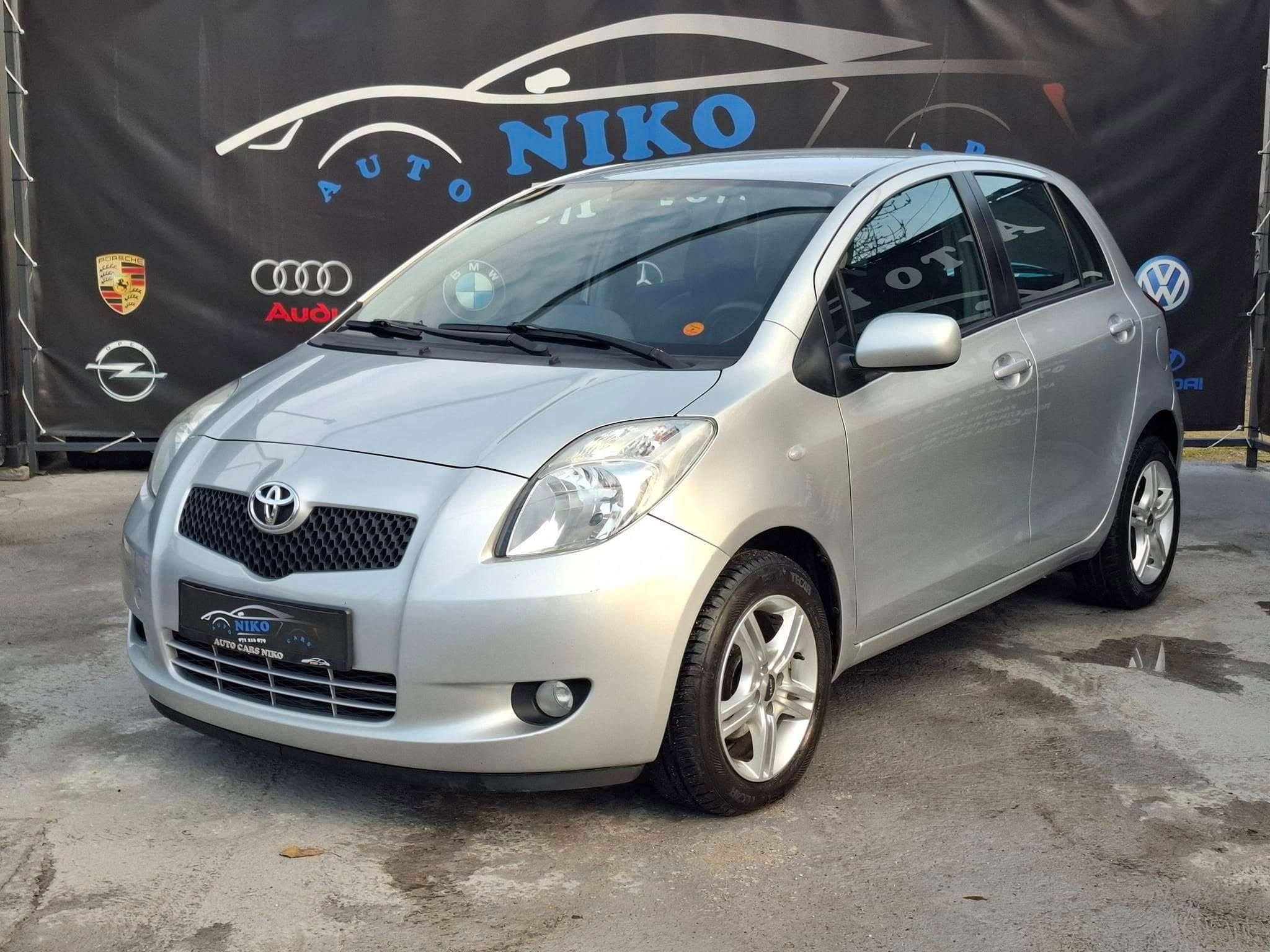 Toyota Yaris   - 2008