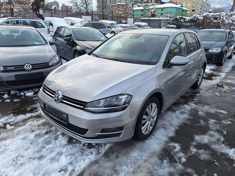 Volkswagen Golf   - 2012