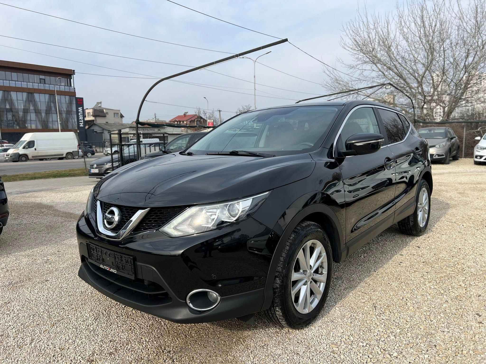 Nissan Qashqai   - 2014