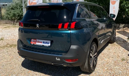 Peugeot 5008  - 2018