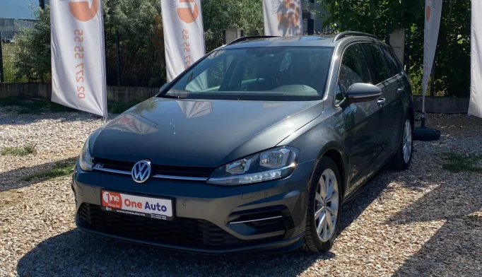 Volkswagen Golf R  - 2019