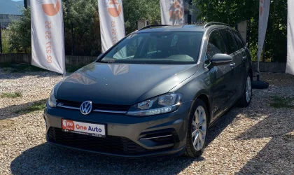 Volkswagen Golf R  - 2019