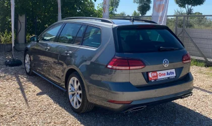 Volkswagen Golf R  - 2019