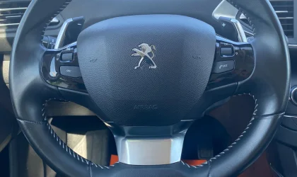 Peugeot 308  - 2019