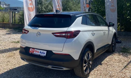 Opel Grandland X  - 2020