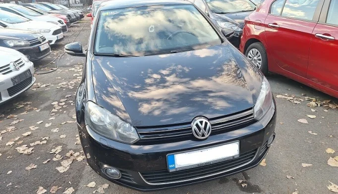 Volkswagen Golf  - 2012