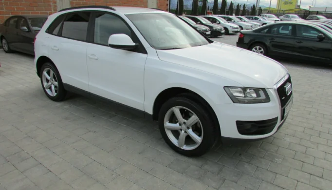 Audi Q5  - 2011