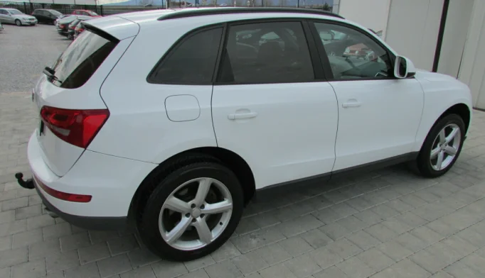 Audi Q5  - 2011