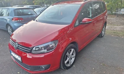 Volkswagen Touran  - 2011