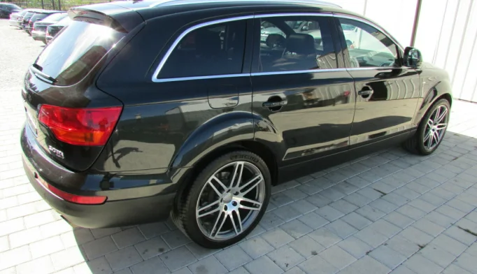 Audi Q7  - 2008