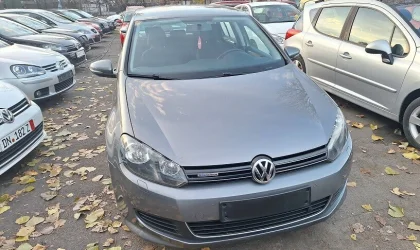 Volkswagen Golf  - 2010