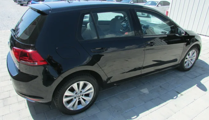 Volkswagen Golf  - 2014