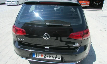 Volkswagen Golf  - 2014