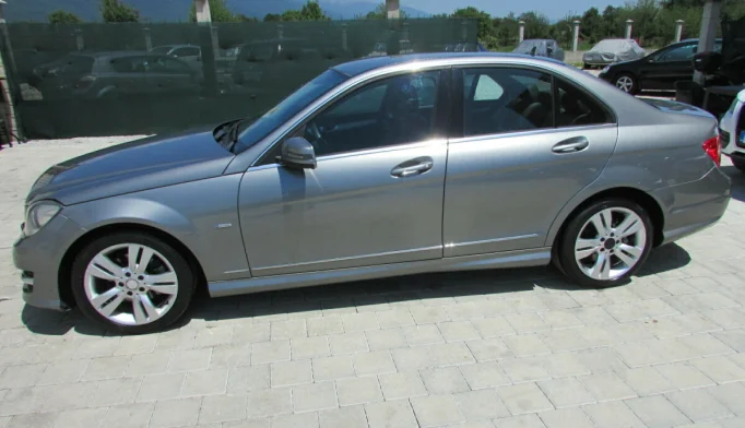 Mercedes-Benz C-Class  - 2011