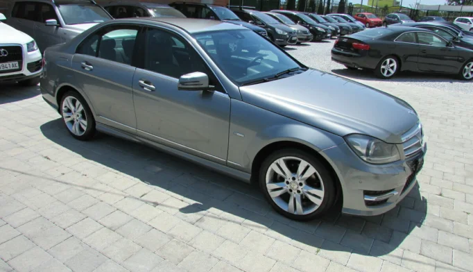 Mercedes-Benz C-Class  - 2011