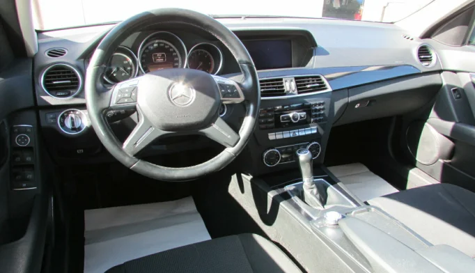 Mercedes-Benz C-Class  - 2011