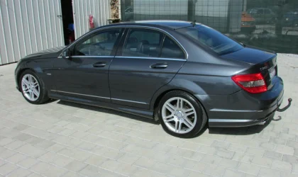 Mercedes-Benz C-Class  - 2010