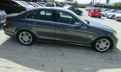 Mercedes-Benz C-Class  - 2010