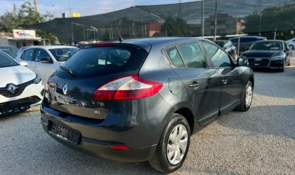 Renault Megane  - 2014