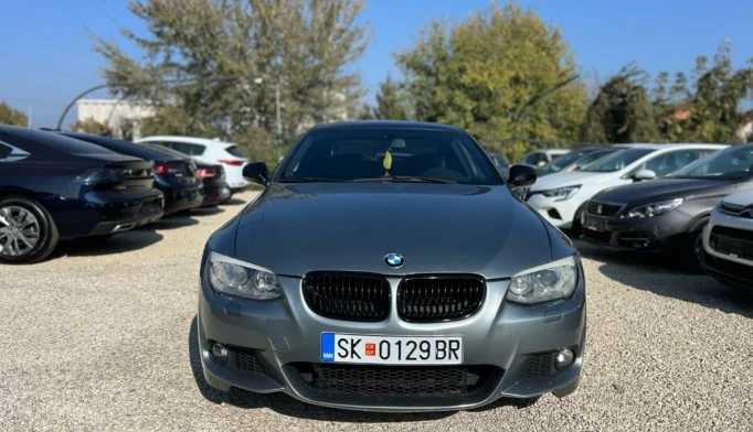 BMW 3 Series  - 2010