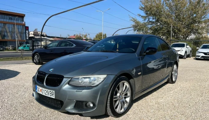 BMW 3 Series  - 2010