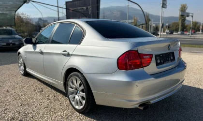 BMW 3 Series  - 2010