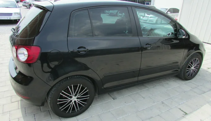 Volkswagen Golf 6+  - 2010