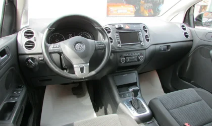 Volkswagen Golf 6+  - 2010