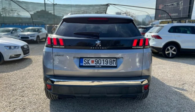 Peugeot 3008  - 2018