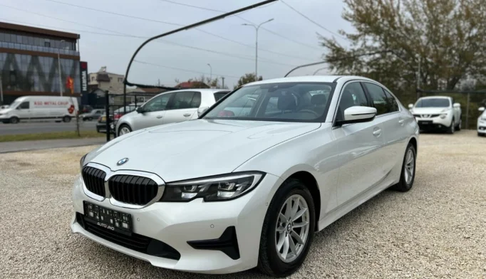 BMW 3 Series  - 2019