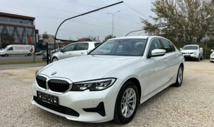 BMW 3 Series  - 2019