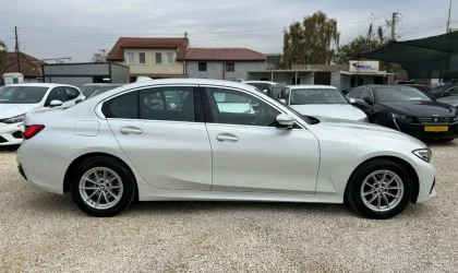 BMW 3 Series  - 2019