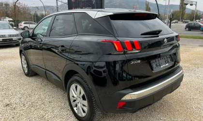 Peugeot 3008  - 2019