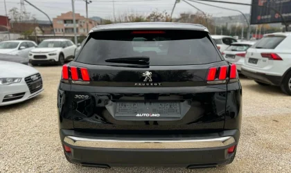 Peugeot 3008  - 2019