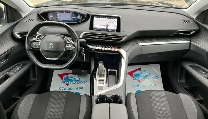 Peugeot 3008  - 2019