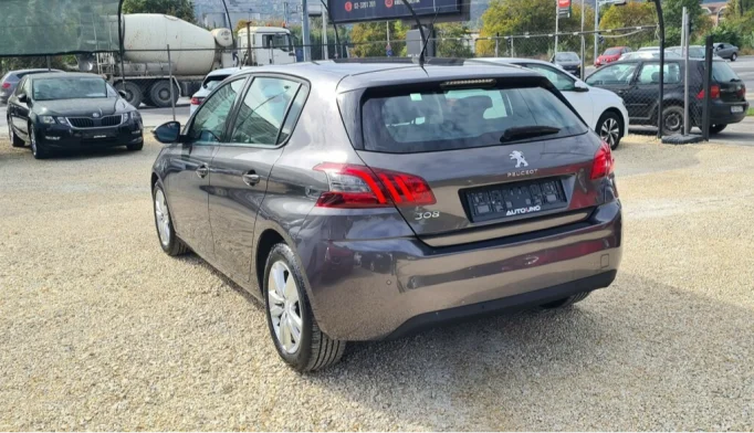 Peugeot 308  - 2017