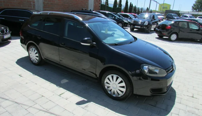 Volkswagen Golf  - 2010