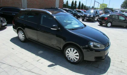 Volkswagen Golf  - 2010