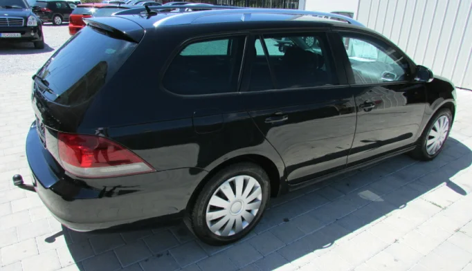 Volkswagen Golf  - 2010