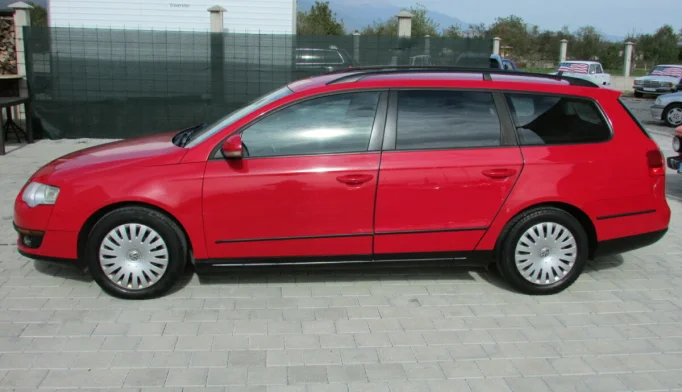 Volkswagen Passat  - 2010