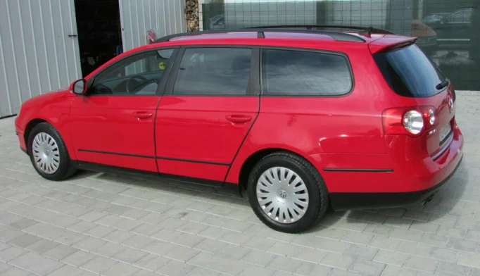 Volkswagen Passat  - 2010