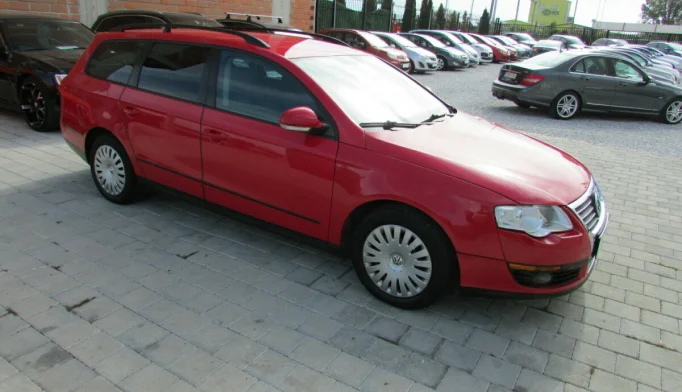 Volkswagen Passat  - 2010