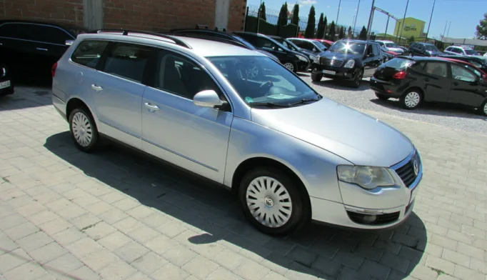 Volkswagen Passat  - 2008