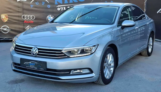 Volkswagen Passat  - 2015