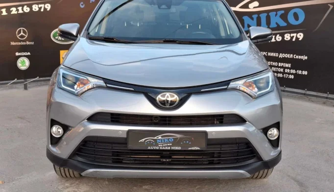 Toyota RAV4  - 2016