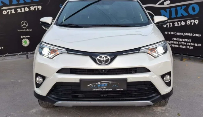 Toyota RAV4  - 2016